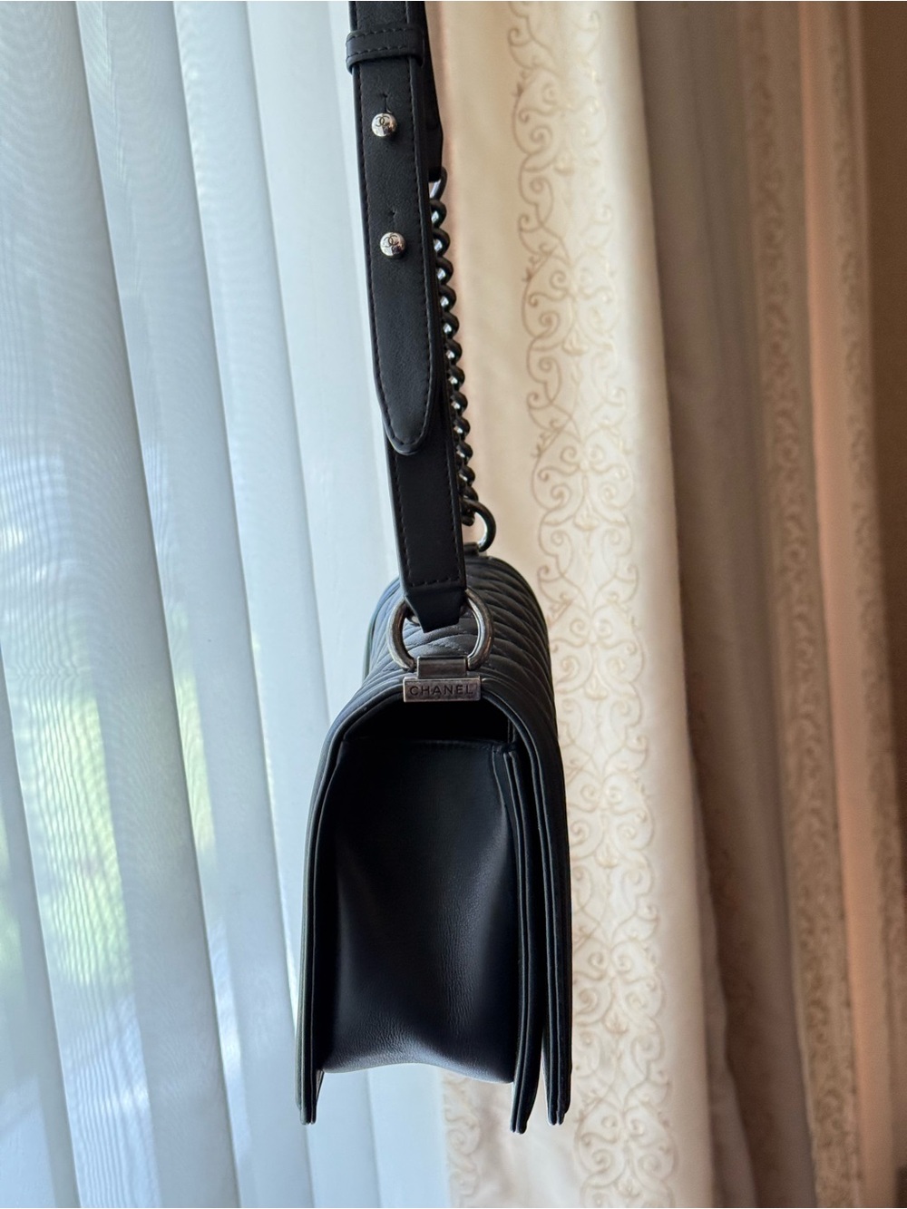 Chanel Black Quilted Boy Bag with Ruthenium Chain Strap - Picture 12 of 16